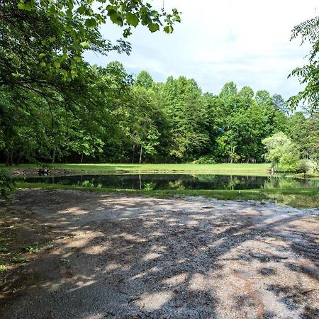 Cabin Of Dreams, 3 Bedroom Water View, Wifi, Hot Tub, Pool Table, Sleep 8 Sevierville Εξωτερικό φωτογραφία