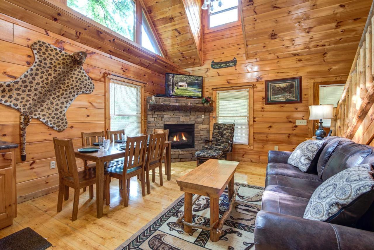 Cabin Of Dreams, 3 Bedroom Water View, Wifi, Hot Tub, Pool Table, Sleep 8 Sevierville Εξωτερικό φωτογραφία