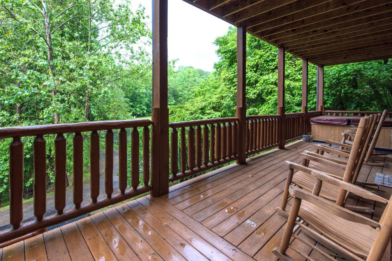 Cabin Of Dreams, 3 Bedroom Water View, Wifi, Hot Tub, Pool Table, Sleep 8 Sevierville Εξωτερικό φωτογραφία